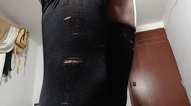 Snapshot of MARIANAWEED chatting on February 2025 02:50:02 AM MARIANAWEED online show from February 2025 02:50:02 AM