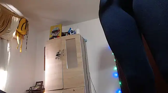 Snapshot of MARIANAWEED chatting on February 2025 01:06:01 PM MARIANAWEED online show from February 2025 01:06:01 PM