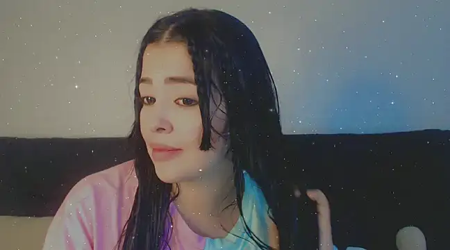 Snapshot of Aleska__Bell chatting on February 2025 03:40:01 PM Aleska Bell online show from February 2025 03:40:01 PM