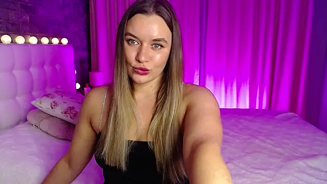 Snapshot of starrydoll chatting on December 2025 06:34:01 PM starrydoll online show from December 2025 06:34:01 PM