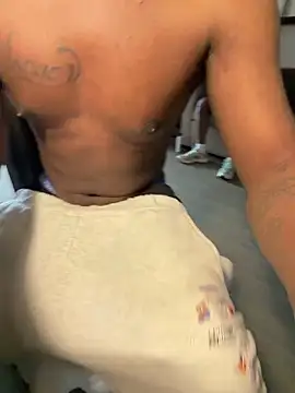 Snapshot of btmhotfun4 chatting on April 2026 09:01:01 PM btmhotfun4 online show from April 2026 09:01:01 PM