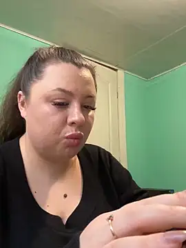 Sara Slow online show from March 2026 02:01:01 PM