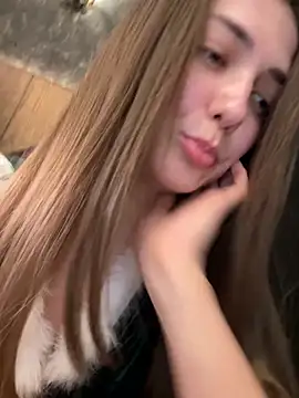 Snapshot of thelissawayne chatting on December 2024 09:51:01 PM thelissawayne online show from December 2024 09:51:01 PM