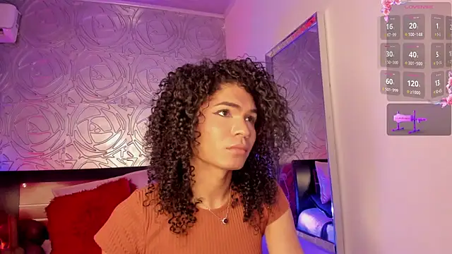 vennus1  online show from September 2025 05:07:01 AM