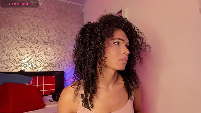 vennus1  online show from November 2025 04:06:02 AM