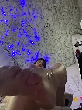 Natasha boobs latina online show from January 2025 01:56:01 AM