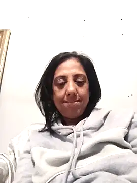 Mahi4luv online show from September 2025 11:54:01 PM