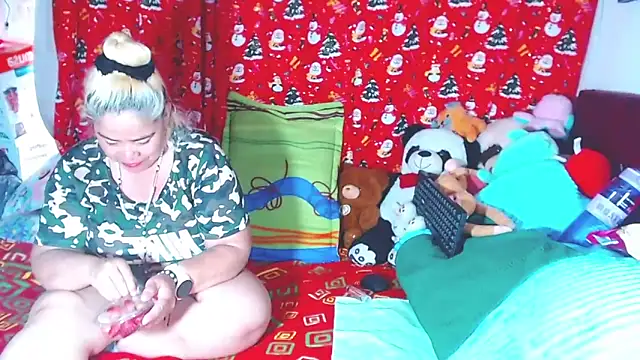 Snapshot of estrellita_fugaz16x chatting on May 2026 08:06:02 PM estrellita fugaz16x online show from May 2026 08:06:02 PM