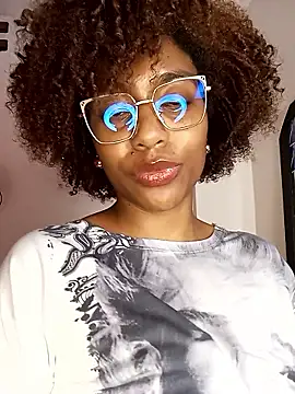 thaimy  online show from April 2026 02:56:01 AM