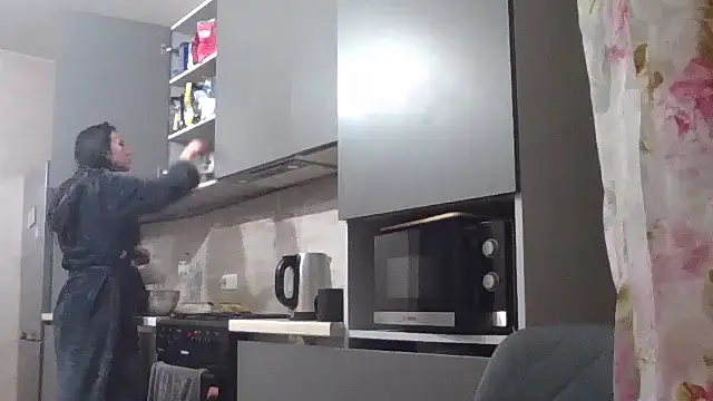 JulianaGold1 online show from February 2025 07:41:02 PM