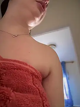 AlisaWhite online show from December 2024 09:28:01 AM