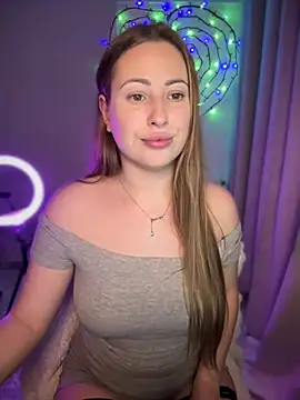 AlisaWhite online show from March 2025 03:29:02 PM