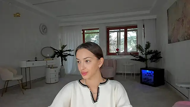 Snapshot of TiffanyHouston_ chatting on December 2024 07:16:01 AM TiffanyHouston online show from December 2024 07:16:01 AM