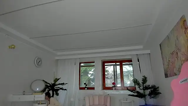 Snapshot of TiffanyHouston_ chatting on December 2024 06:23:02 AM TiffanyHouston online show from December 2024 06:23:02 AM