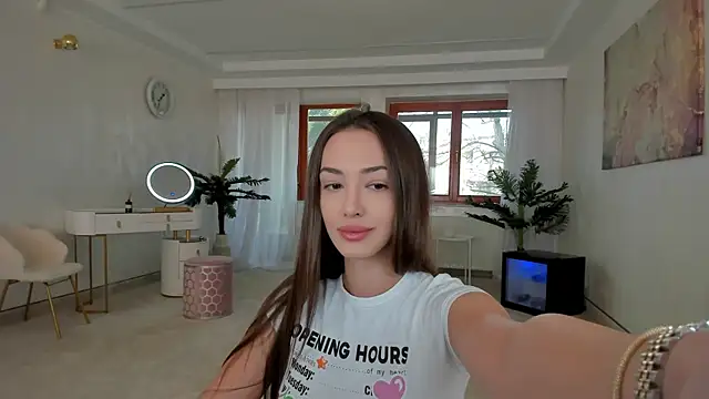 Snapshot of TiffanyHouston_ chatting on February 2025 07:13:02 AM TiffanyHouston online show from February 2025 07:13:02 AM