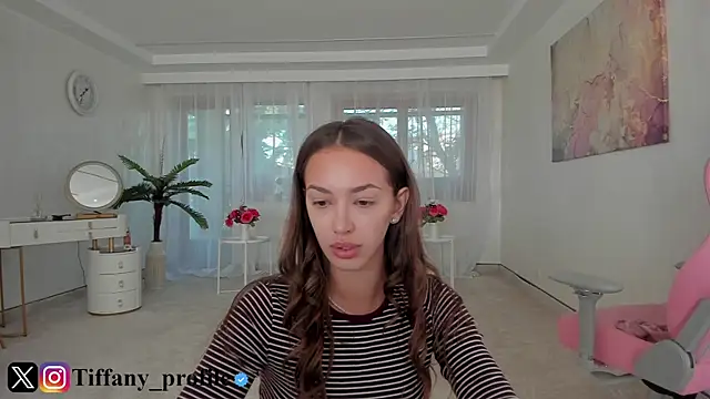 Snapshot of TiffanyHouston_ chatting on November 2025 06:27:01 AM TiffanyHouston online show from November 2025 06:27:01 AM