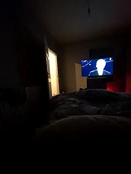 elenaUK online show from December 2024 04:36:02 PM