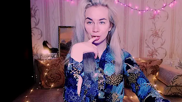 xxxcharismaaa online show from February 2026 12:41:01 AM