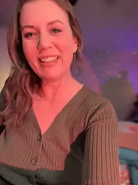 MaiseKnox online show from December 2024 09:42:02 PM