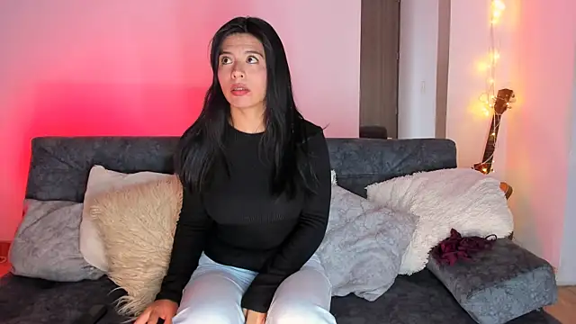 angiebutt online show from January 2026 02:27:02 AM