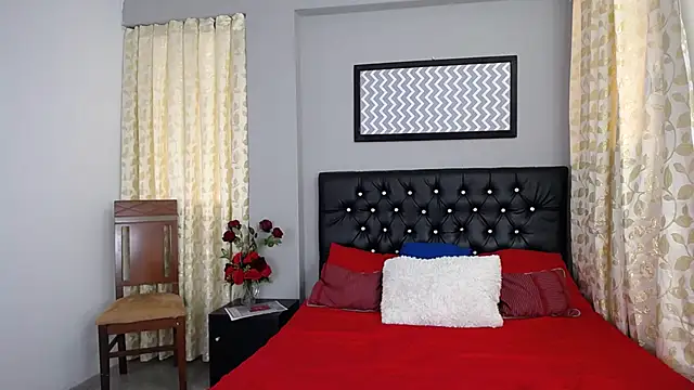 loveyouzahara2020 online show from February 2025 09:15:02 PM