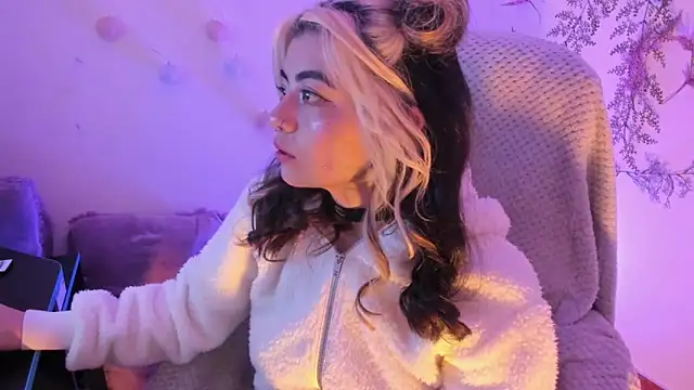 Sammysammy  online show from December 2024 09:28:01 AM