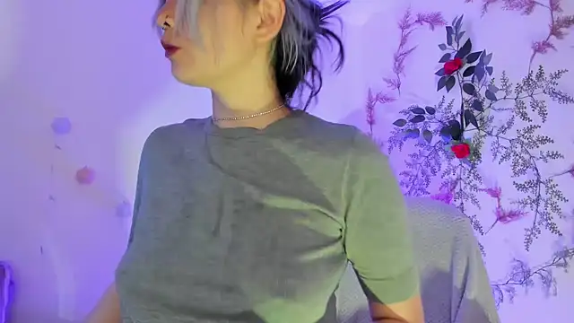 Sammysammy  online show from March 2025 09:54:02 PM