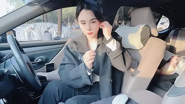 orla2021 online show from January 2025 12:06:02 AM