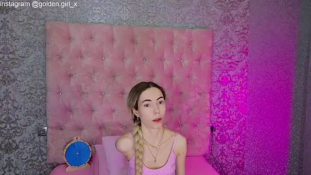 Akilla Queen online show from March 2026 01:56:02 AM