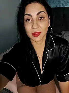 charrlote love online show from February 2026 02:11:02 PM