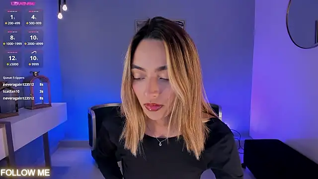 Snapshot of MelissaMoore_ chatting on February 2026 02:43:02 AM MelissaMoore online show from February 2026 02:43:02 AM