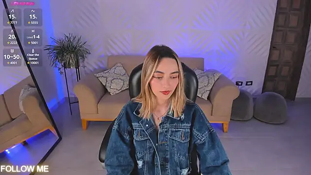 Snapshot of MelissaMoore_ chatting on February 2026 03:25:02 AM MelissaMoore online show from February 2026 03:25:02 AM