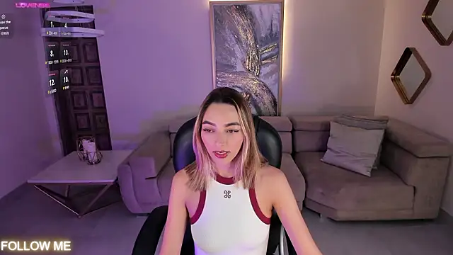 Snapshot of MelissaMoore_ chatting on March 2026 11:07:02 PM MelissaMoore online show from March 2026 11:07:02 PM