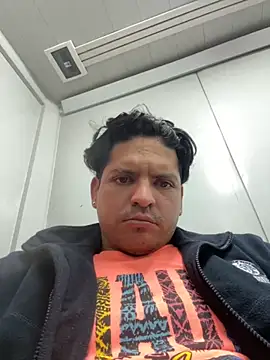 tattoopervert online show from October 2025 07:29:01 AM