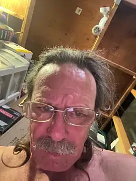 11lanasevol online show from November 2025 11:42:02 AM