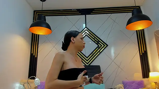 Snapshot of Leisygirl chatting on September 2025 03:06:02 AM Leisygirl online show from September 2025 03:06:02 AM