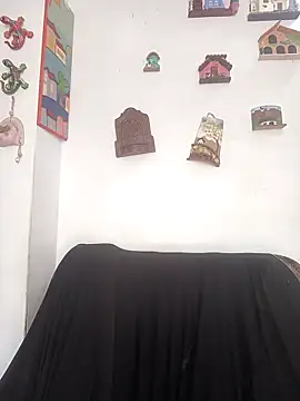 shayna all online show from February 2025 02:26:02 AM