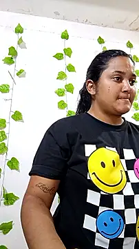 shayna all online show from September 2025 07:35:01 PM