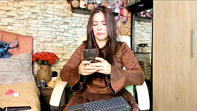 Snapshot of Carla_expit chatting on May 2026 01:14:01 AM Carla expit online show from May 2026 01:14:01 AM