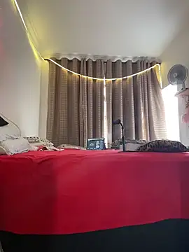 Patriciamoura69 online show from April 2026 05:24:01 PM