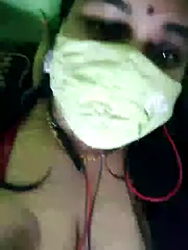 Snapshot of Sheela-Bhabi chatting on December 2024 10:50:01 PM Sheela-Bhabi online show from December 2024 10:50:01 PM