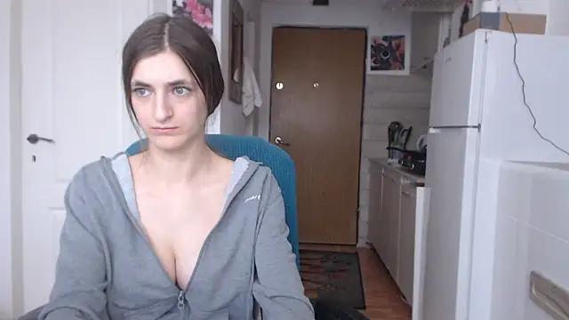 simyhvn online show from February 2025 08:37:01 AM