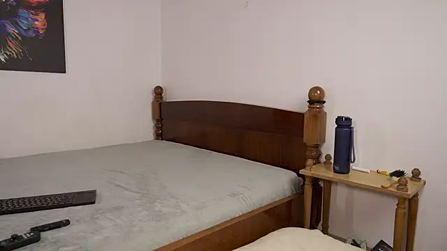 Snapshot of foxeslovefoxes chatting on October 2025 03:46:01 PM foxeslovefoxes online show from October 2025 03:46:01 PM