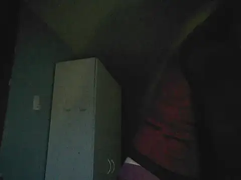 Snapshot of SexyRach75 chatting on November 2025 03:37:02 PM SexyRach75 online show from November 2025 03:37:02 PM