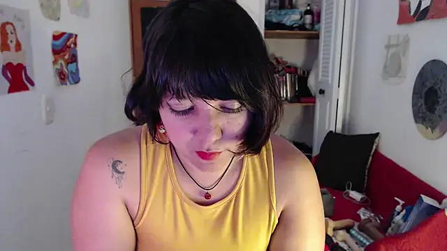 soynanabela28 online show from September 2025 07:10:02 AM