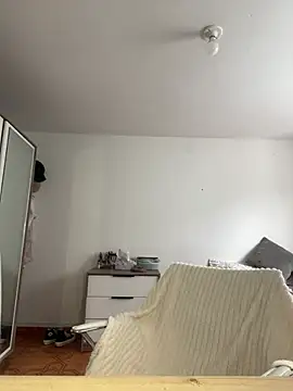 Snapshot of xlovelygirlx chatting on February 2025 08:11:02 PM xlovelygirlx online show from February 2025 08:11:02 PM