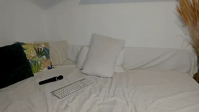 Snapshot of Jadore_able chatting on February 2026 02:38:02 AM Jadore able online show from February 2026 02:38:02 AM