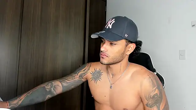 Alessandro Vanni online show from January 2025 01:13:02 PM