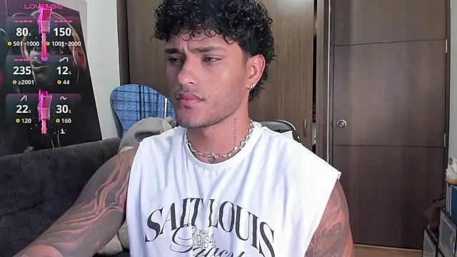 Alessandro Vanni online show from November 2025 01:32:01 PM