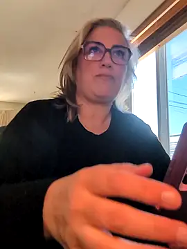 Canadian BBW online show from April 2026 08:22:02 PM